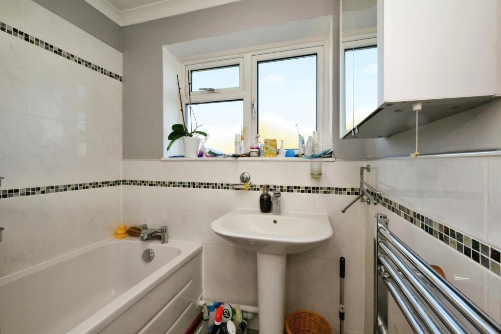 Additional image 16 of Saxon Way, Saffron Walden