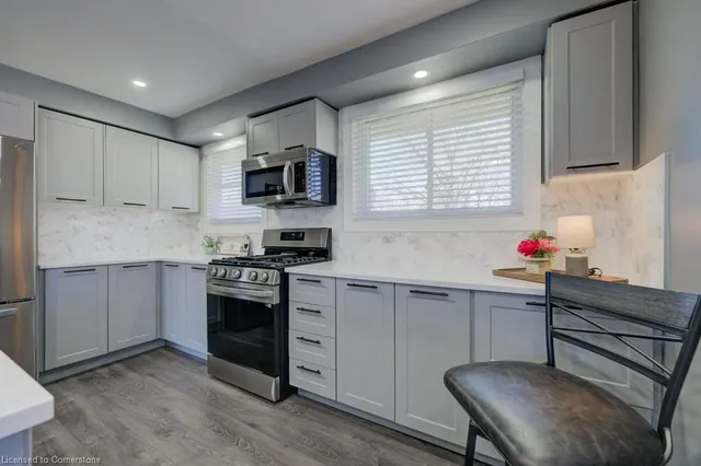 Additional image 13 of 51 Rossford Cres