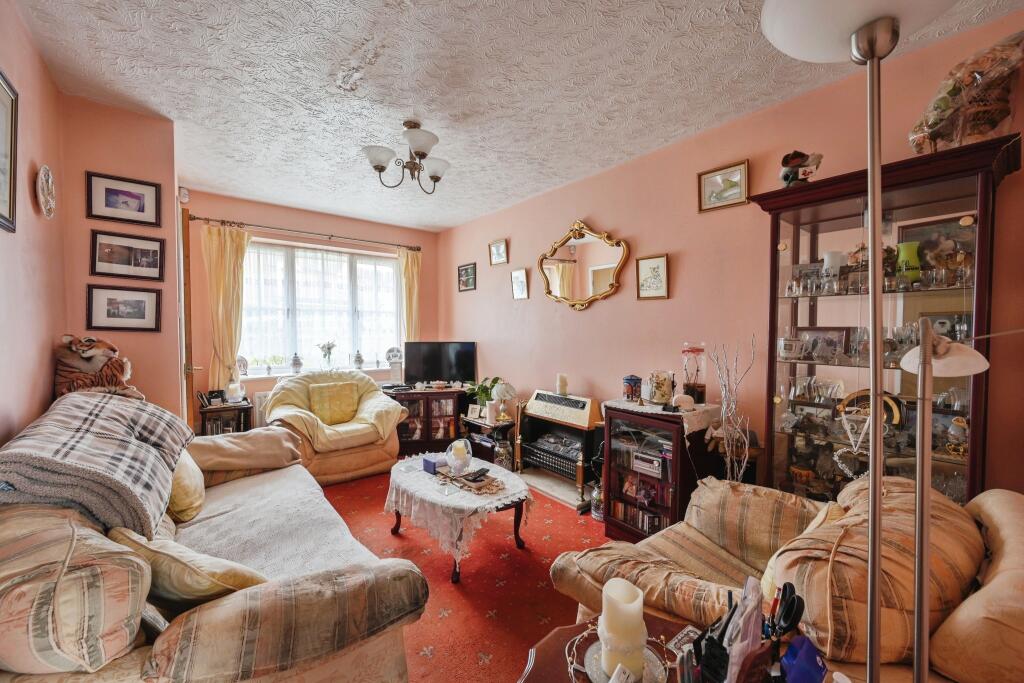 Additional image 4 of Birchwood Avenue, Dordon, Tamworth, Warwickshire, B78