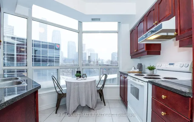 Additional image 13 of 2 Edith Dr Unit 304