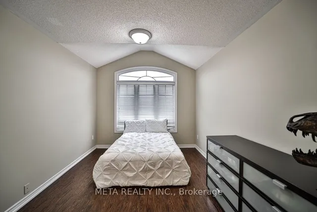 Additional image 30 of 4597 Centretown Way