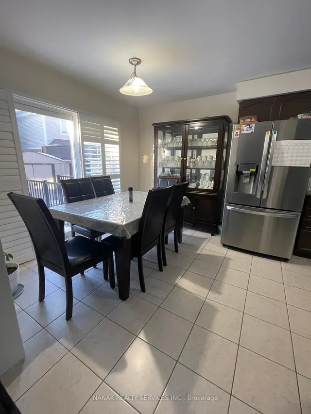 Additional image 10 of 5 Locomotive Cres