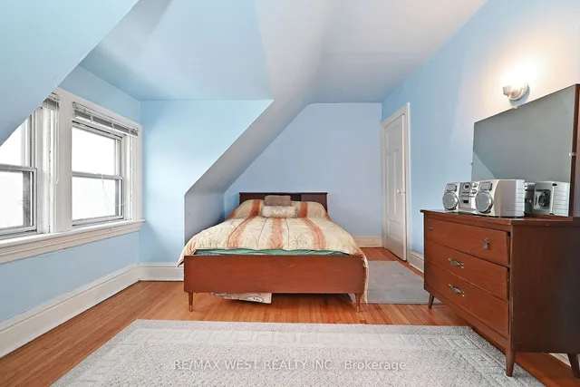 Additional image 36 of 39 Lindsey Ave