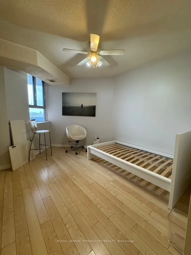 Additional image 15 of 236 Albion Rd Unit 1012