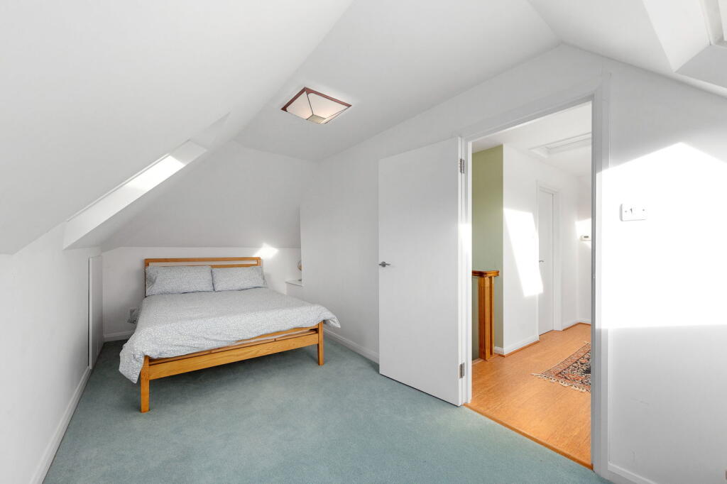 Additional image 29 of Barnfield Wood Close, Beckenham, BR3