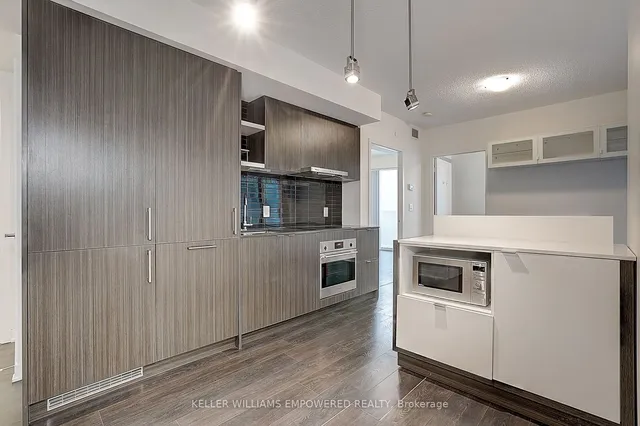 Additional image 33 of 100 Harbour St Unit 1610