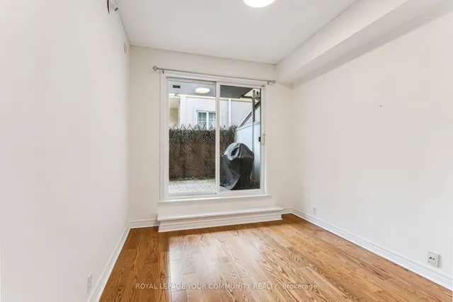 Additional image 29 of 207 Wellesley St Unit 103