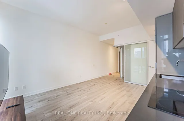 Additional image 17 of 161 Roehampton Ave Unit 2902