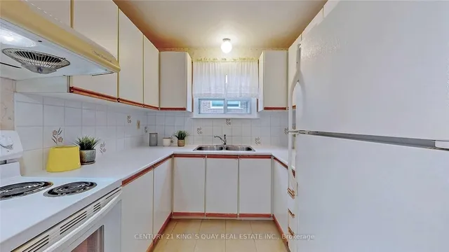 Additional image 9 of 16 Kingslake Rd