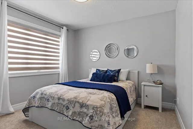 Additional image 28 of 68 Valleyscape Dr