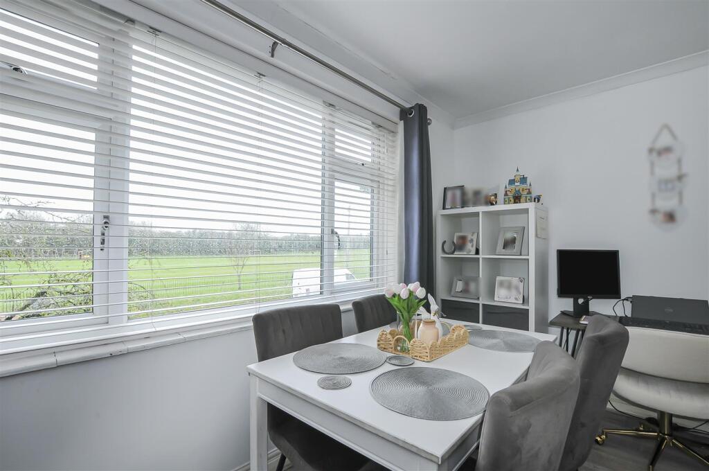 Additional image 4 of Park Street Lane, Park Street, St. Albans