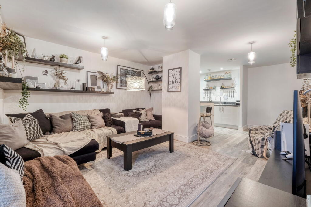 Additional image 9 of High Street, Birmingham, B14 7BB