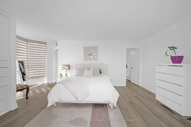 Additional image 20 of 1237 North Shore Blvd Unit 301