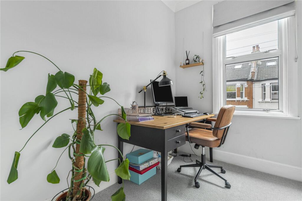 Additional image 12 of Howard Road, Bromley, BR1