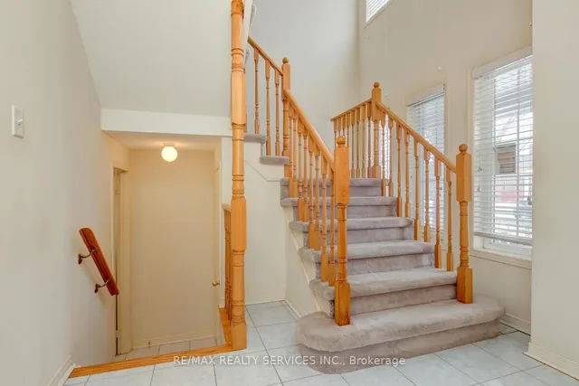 Additional image 19 of 83 Starhill Cres