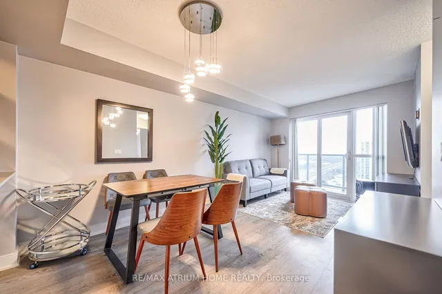 Additional image 14 of 135 Village Green Sq Unit 3422