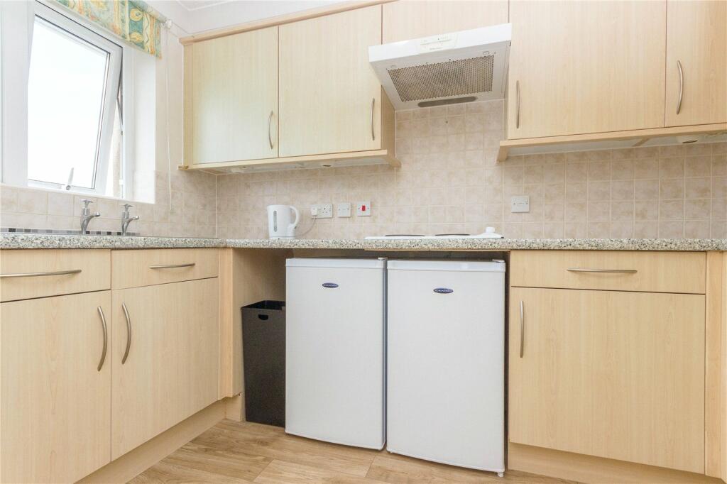 Additional image 7 of Beach Road, Weston-super-Mare, Somerset, BS23