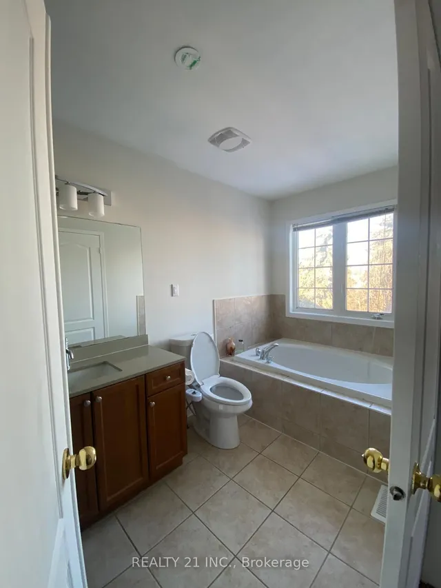 Additional image 12 of 76 Sweet Clover Cres
