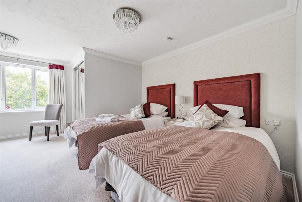 Additional image 16 of Sapphire Lodge, Nailsea