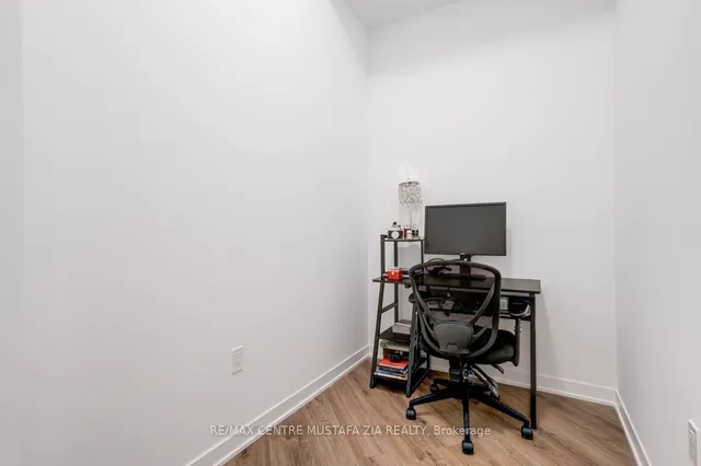 Additional image 9 of 395 Dundas St Unit 217