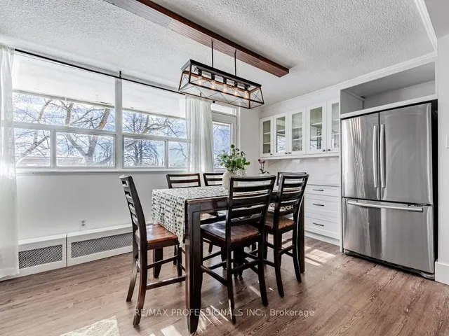 Additional image 5 of 541 Blackthorn Ave Unit 206