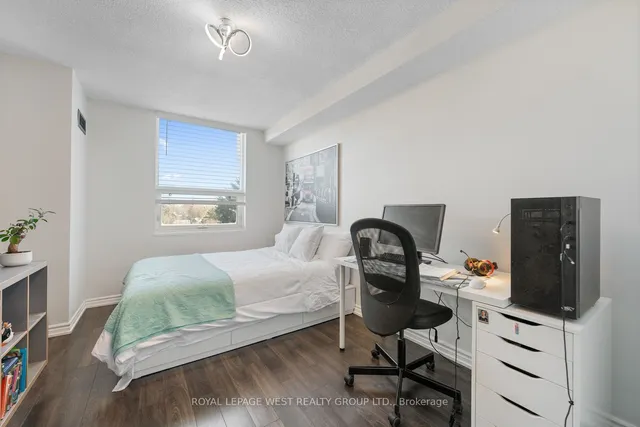 Additional image 26 of 362 The East Mall Unit 310