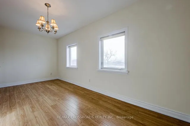 Additional image 17 of 114 Tisdale Ave