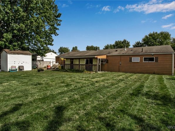 Additional image 4 of 32 Alys Dr W, Depew, NY 14043