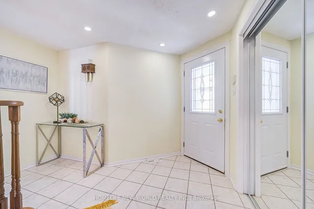 Additional image 7 of 127 Sandyhook Sq