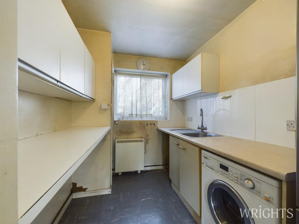 Additional image 3 of Woodside Road, Welwyn, AL6