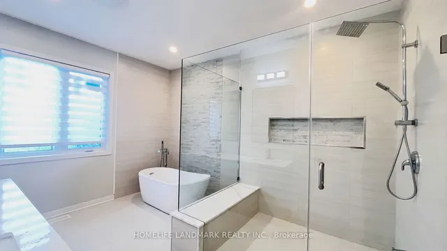 Additional image 15 of 19 Deering Cres