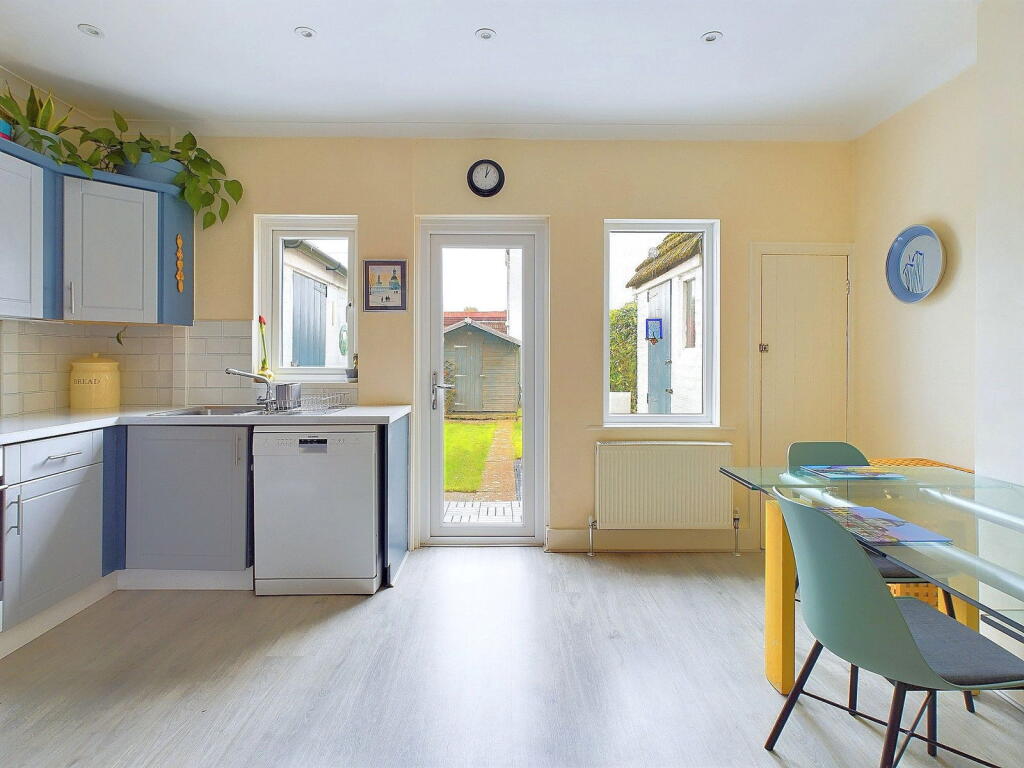 Additional image 6 of St. Thomas Road, Worthing BN14 7JW