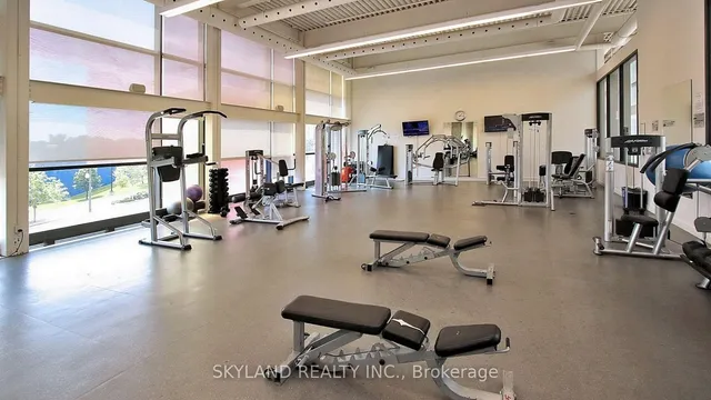 Additional image 28 of 19 Singer Crt Unit 1618