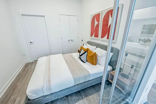 Additional image 30 of 357 King St Unit 503