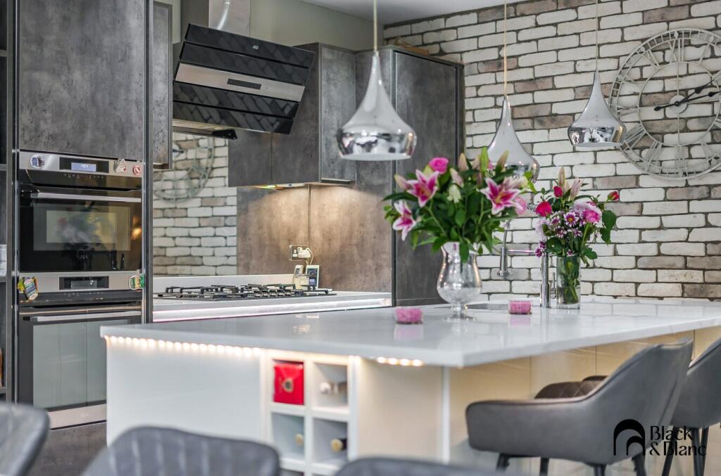 Additional image 6 of Queensway, West Wickham, Bromley, BR4