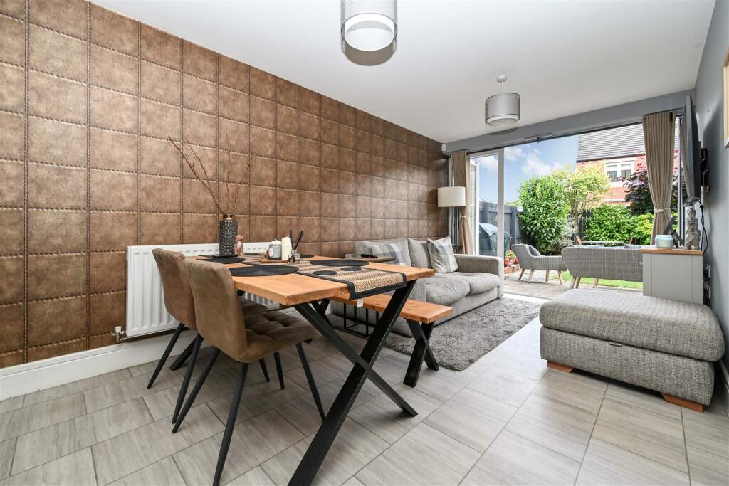 Additional image 5 of Dyehouse Court, Bradford