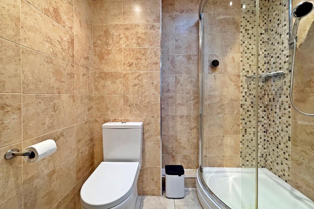 Additional image 9 of Holmdene Close, Beckenham, BR3