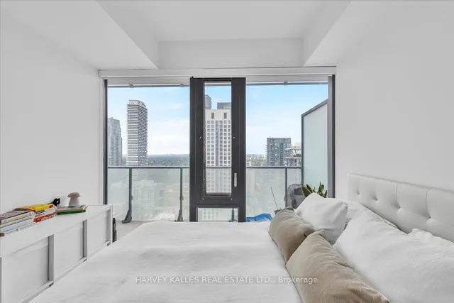 Additional image 24 of 161 Roehampton Ave Unit 3301