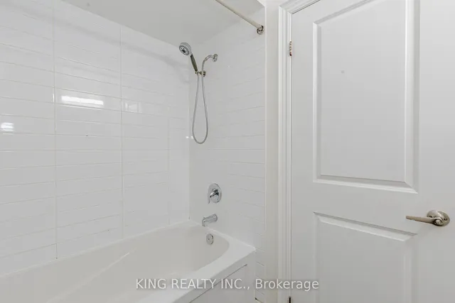 Additional image 26 of 1812 Burnhamthorpe Rd Unit 92