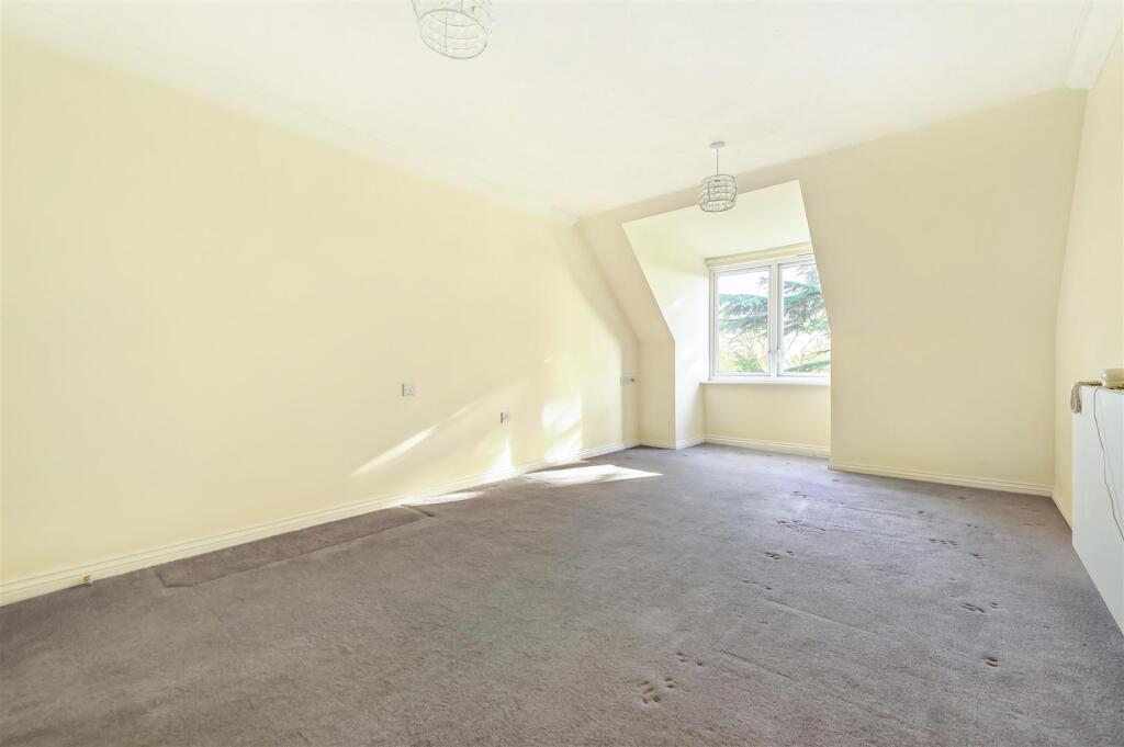 Additional image 4 of Sapphire Lodge, Nailsea