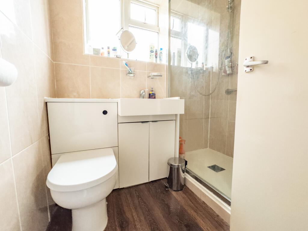 Additional image 9 of Abbots Avenue West, St. Albans, Hertfordshire, AL1