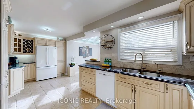 Additional image 8 of 11 Faulkner Cres