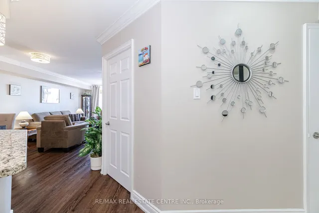 Additional image 3 of 4460 Tucana Crt Unit 2111