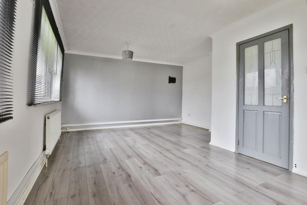 Additional image 18 of Aspen Gardens, Poole, Dorset, BH12