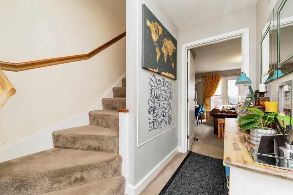 Additional image 6 of Appletree Way, Welwyn Garden City