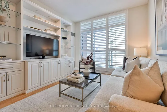 Additional image 3 of 319 Merton St Unit 1013