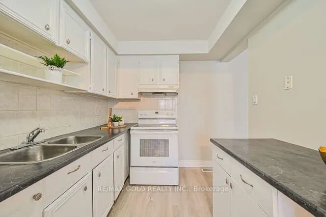 Additional image 13 of 12 Rusthall Way