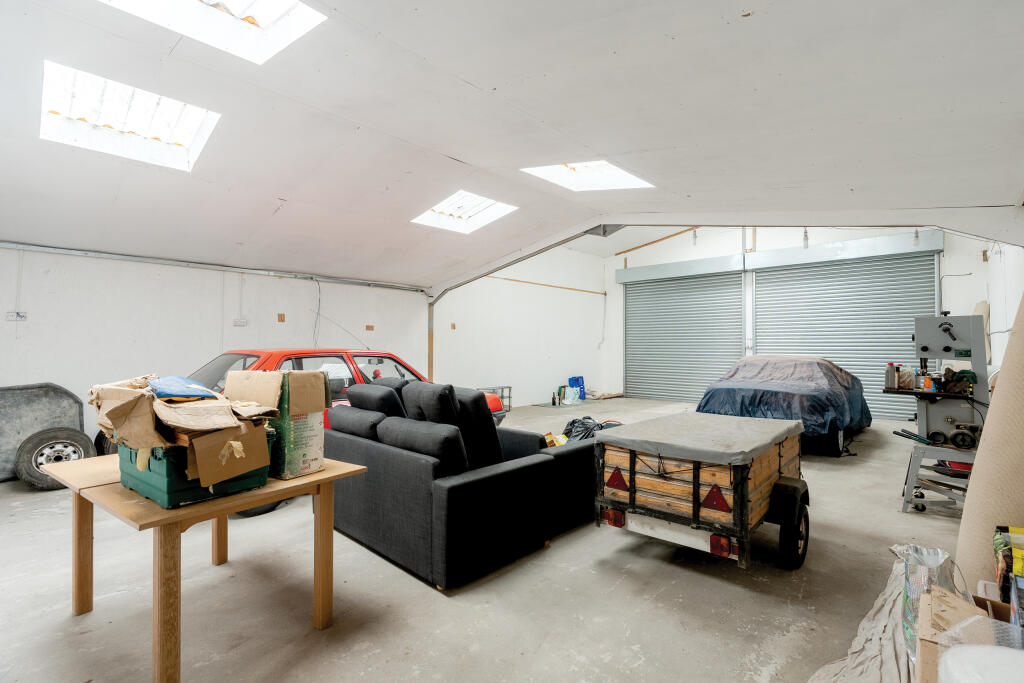 Additional image 35 of A site of approx 10 acres which has great potential, including a barn with planning permission