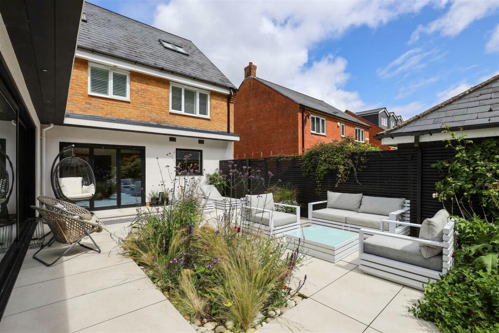 Additional image 5 of 20 Heol Neuadd Cogan, Penarth, CF64 3RQ