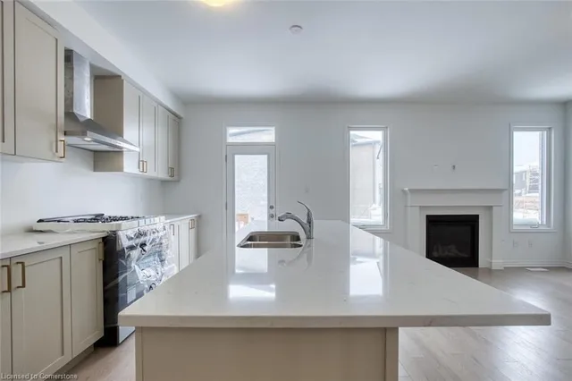 Additional image 9 of 849 Tea Landng